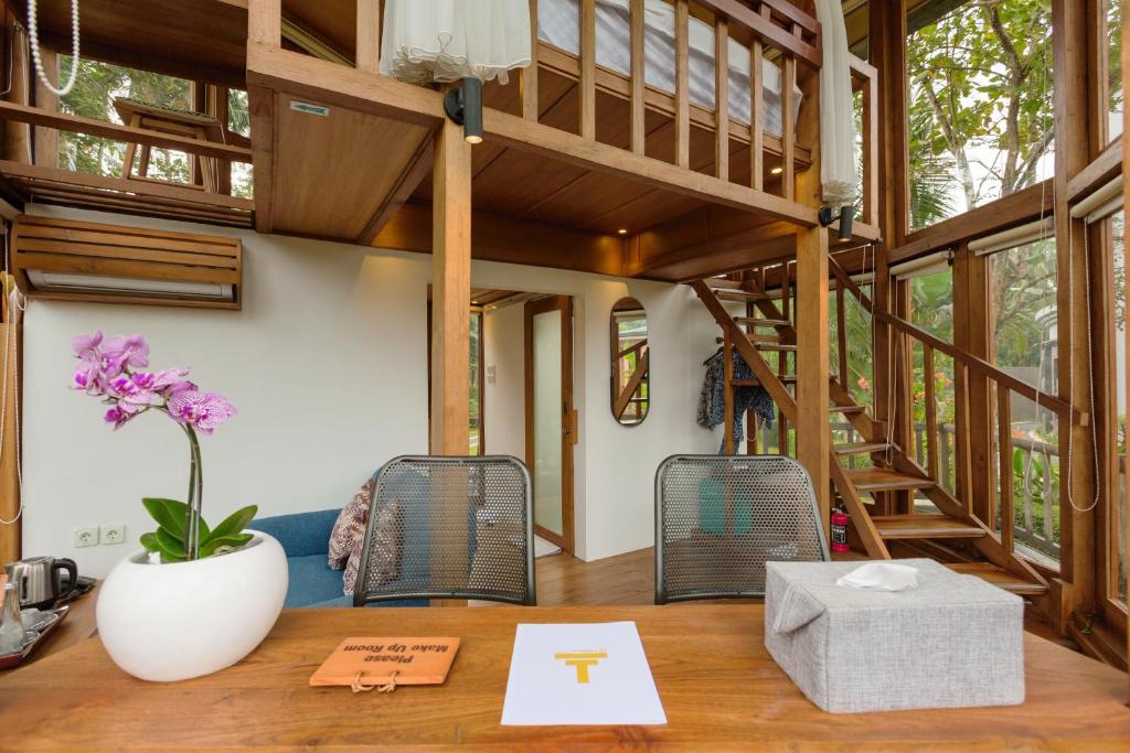 Hotel Le Temple Borobudur - 10