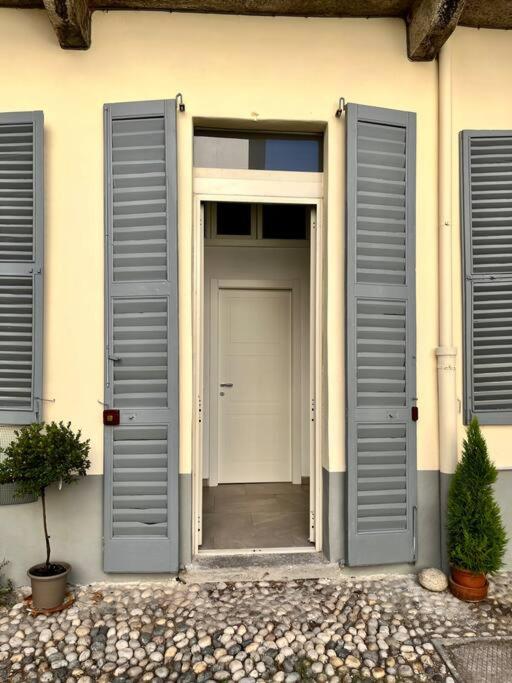 Facciata o entrata di Dimora Boezio7, cozy and charming place in center with private parking