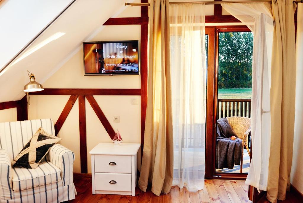 Ostoja Dwa Jeziora - Habitación Cuádruple Con Balcón
