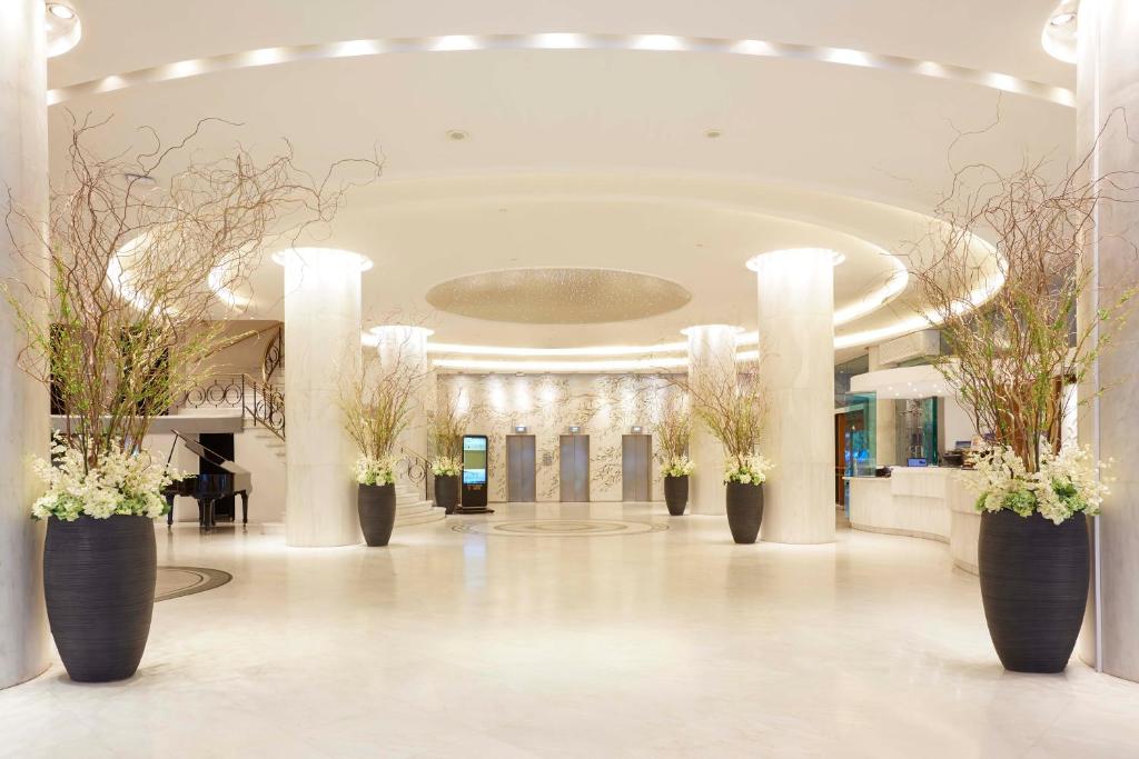 Vstupní hala nebo recepce v ubytování Titania Hotel