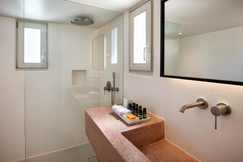 Koupelna v ubytování Viva Nove Suites