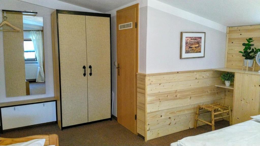 Postel nebo postele na pokoji v ubytování Reiterhof Müller