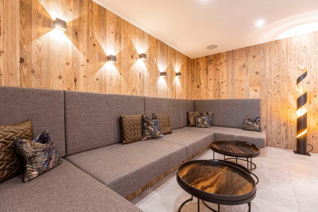 Zillertal Suites Fügen by ALPS RESORTS - 12