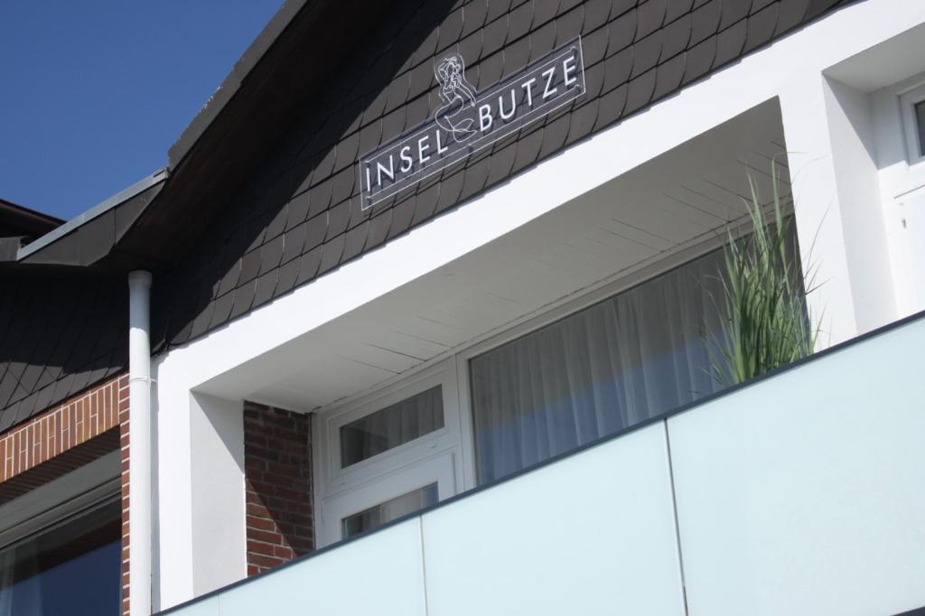 Budova, kde se aparthotel nachází