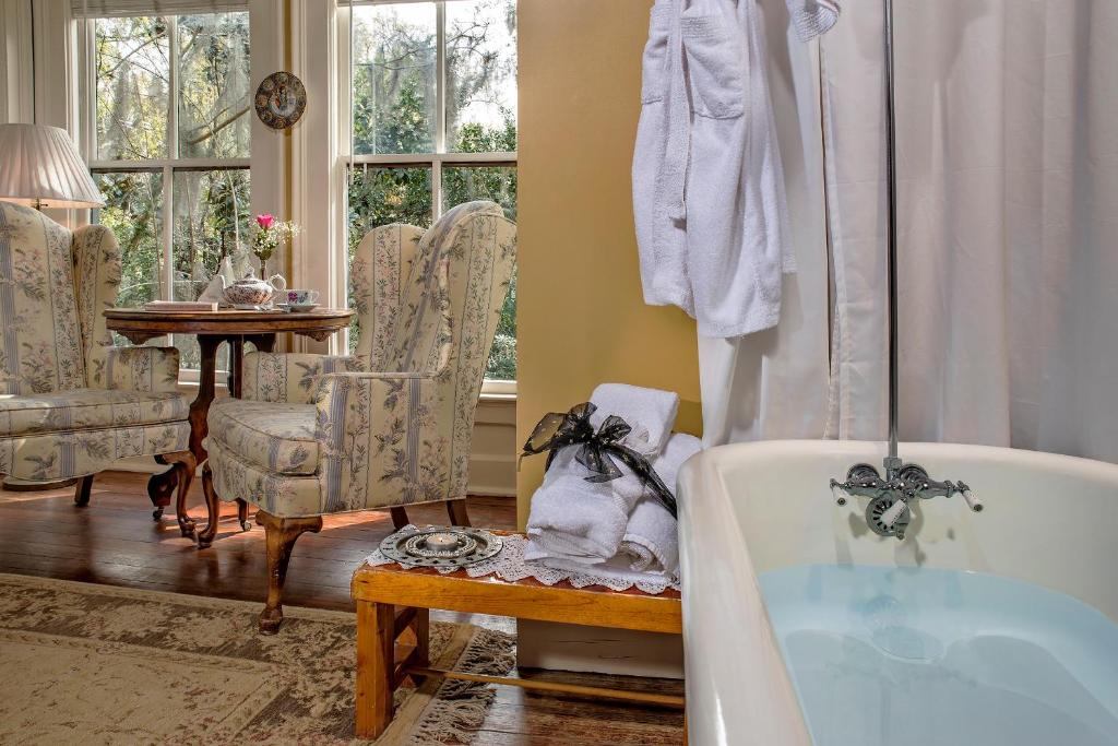 Magnolia Plantation & Cottages - Chambre Lit Queen-Size