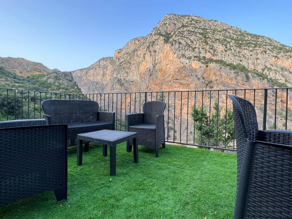 Nespecifikovaný výhled na hory nebo výhled na hory při pohledu z bed and breakfast