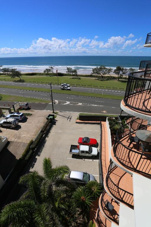Nespecifikovaný výhled na moře nebo výhled na moře při pohledu z aparthotelu
