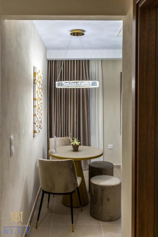 Fotografie z fotogalerie ubytování Moustheni Blue Guest House v destinaci Mousthéni