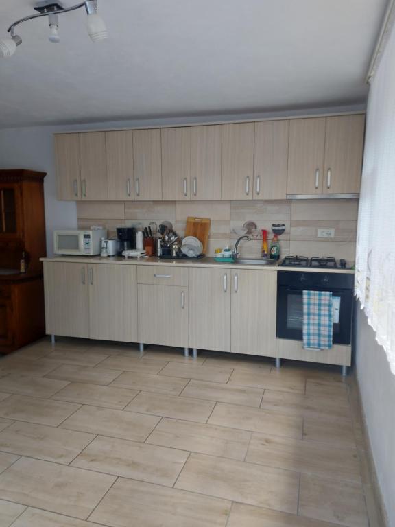 Kuchyň nebo kuchyňský kout v ubytování CASA DALYS