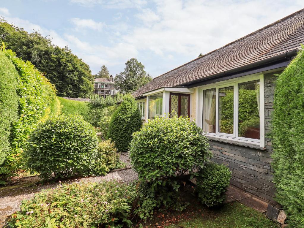 Birch Knoll, Ambleside (updated prices 2024)