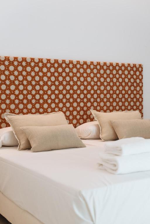Posteľ alebo postele v izbe v ubytovaní Eva Recommends Castellar Pool & Terrace