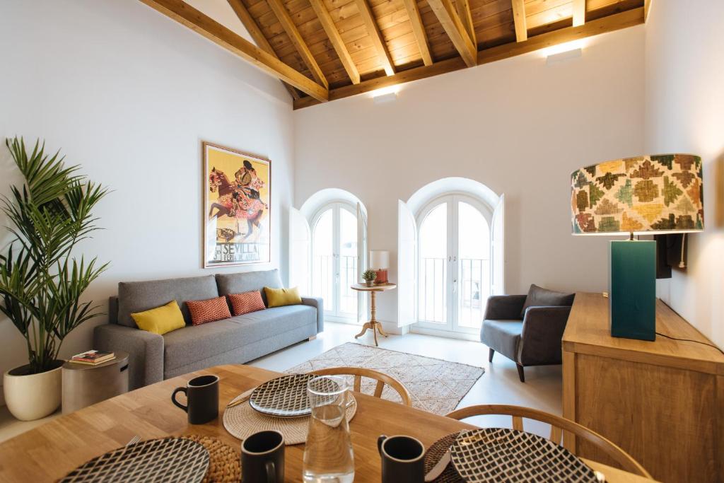 Eva Recommends Castellar Pool & Terrace - 