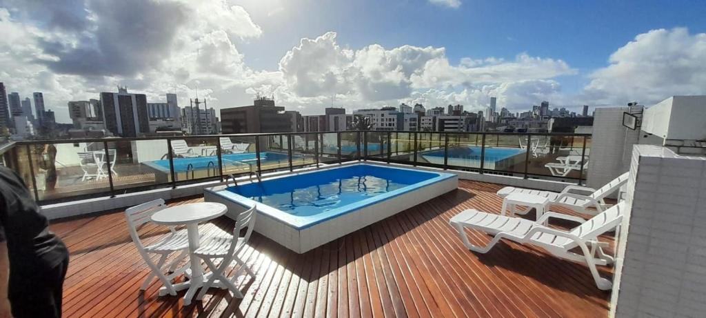 Bazén v ubytování Sensacional flat no Mardisa nebo v jeho okolí