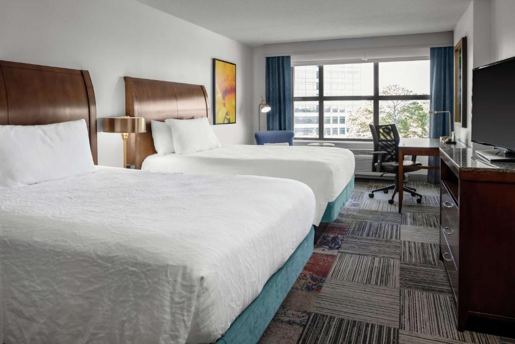 Hilton Garden Inn Atlanta Perimeter Center - Room Queen Con Dos Camas Queen - Acceso Auditivo