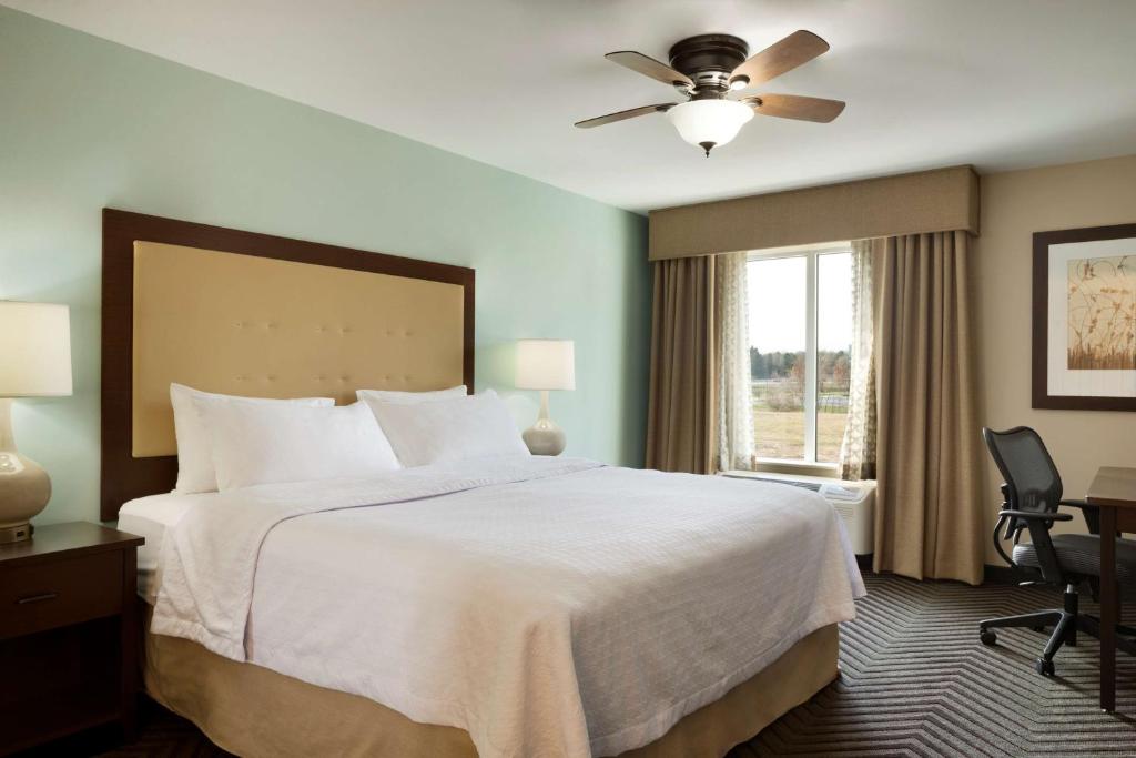 Homewood Suites by Hilton Kalamazoo-Portage photo