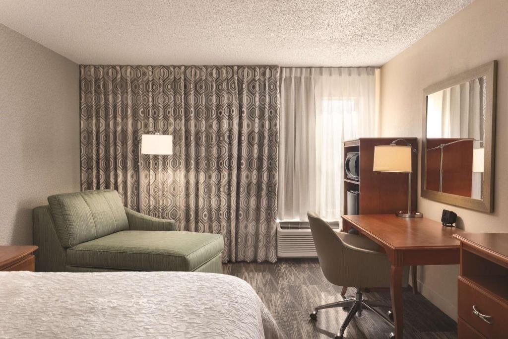 Hampton Inn Denver - Northwest Westminster - Habitación Con Cama Extragrande - No Fumadores