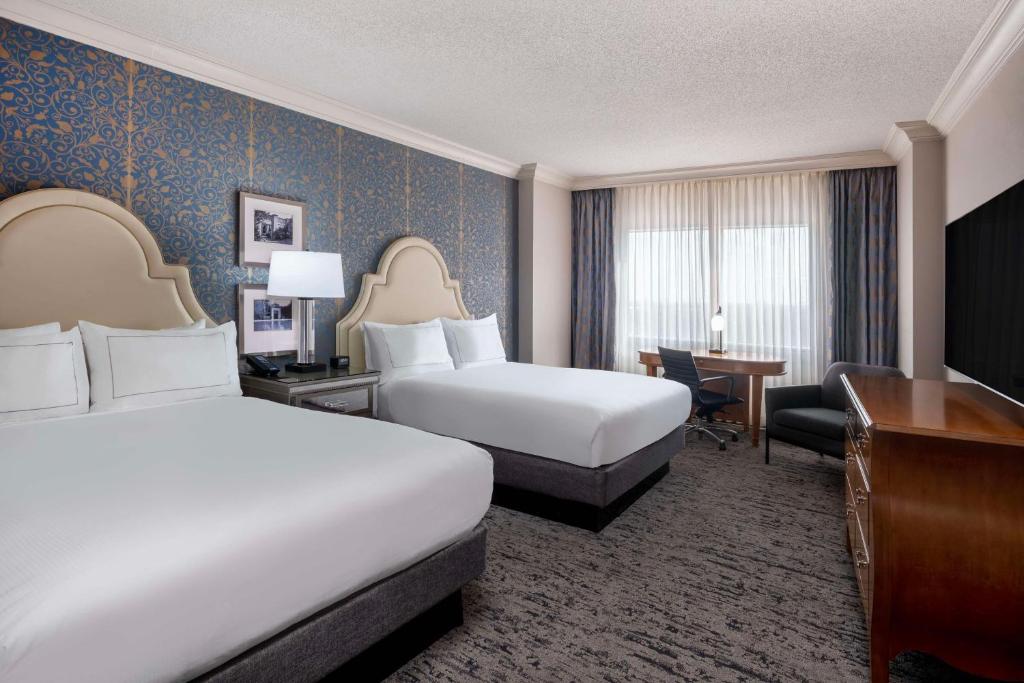 Hilton Dallas Lincoln Centre - Chambre Queen Deluxe Avec Deux Lits Queen