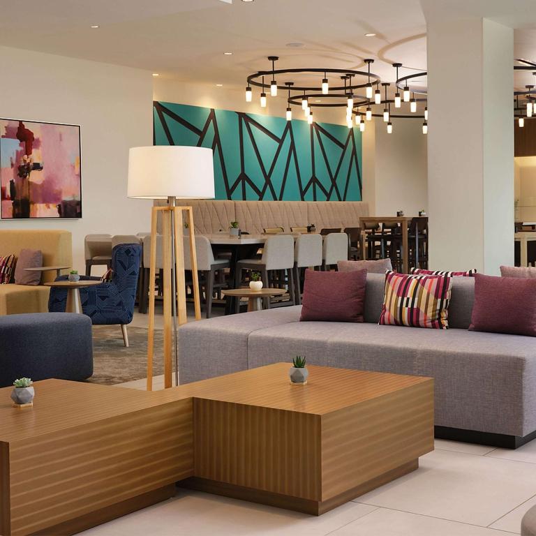 Posezení v ubytování Hilton Garden Inn Grapevine At Silverlake Crossing, Tx