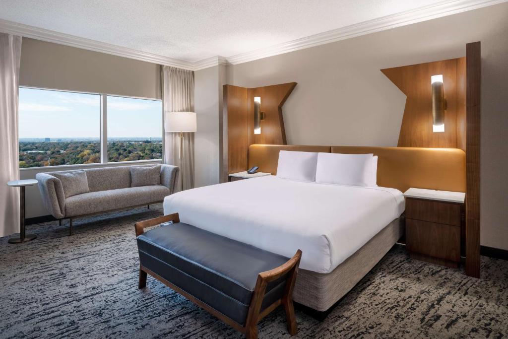 Hilton Dallas Lincoln Centre by the Galleria photo