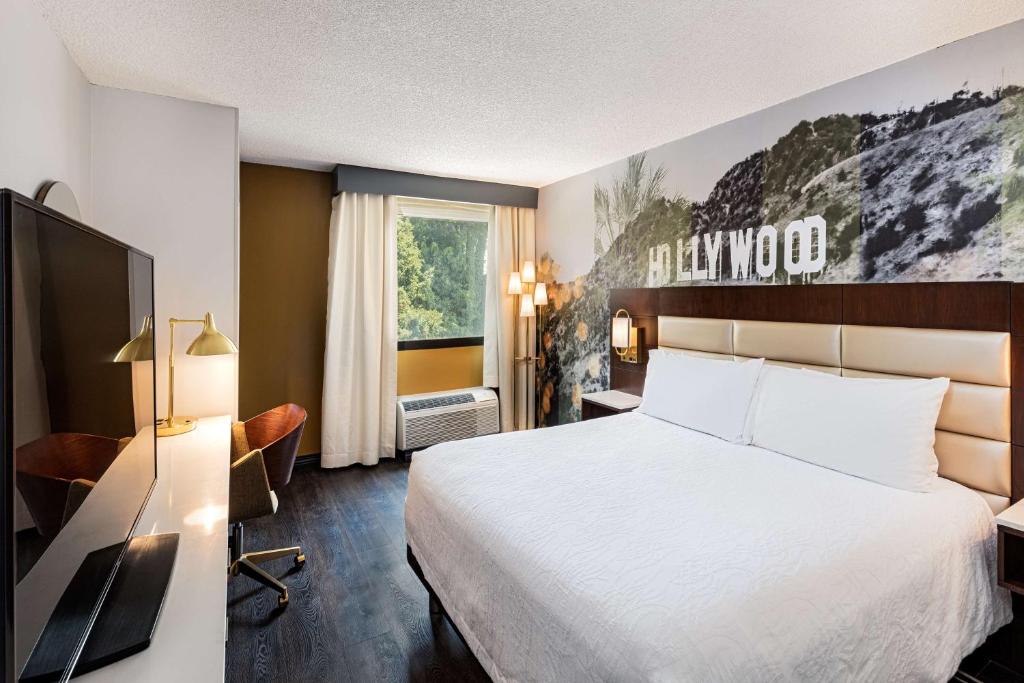 Hilton Garden Inn Los Angeles / Hollywood photo