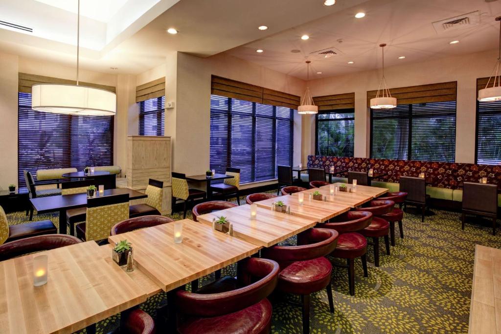 Hilton Garden Inn West Palm Beach Airport photo