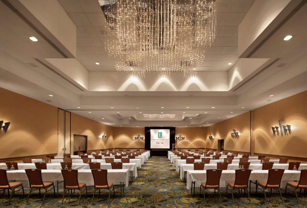Konferenční prostory v ubytování Embassy Suites by Hilton Phoenix Tempe