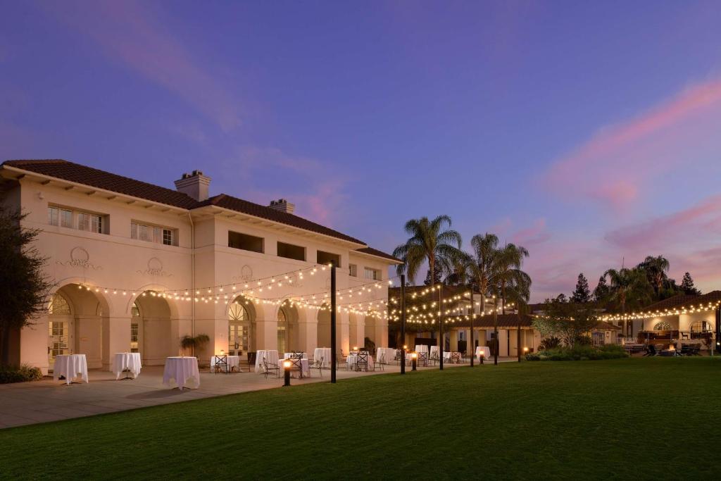 Hayes Mansion San Jose, Curio Collection by Hilton photo