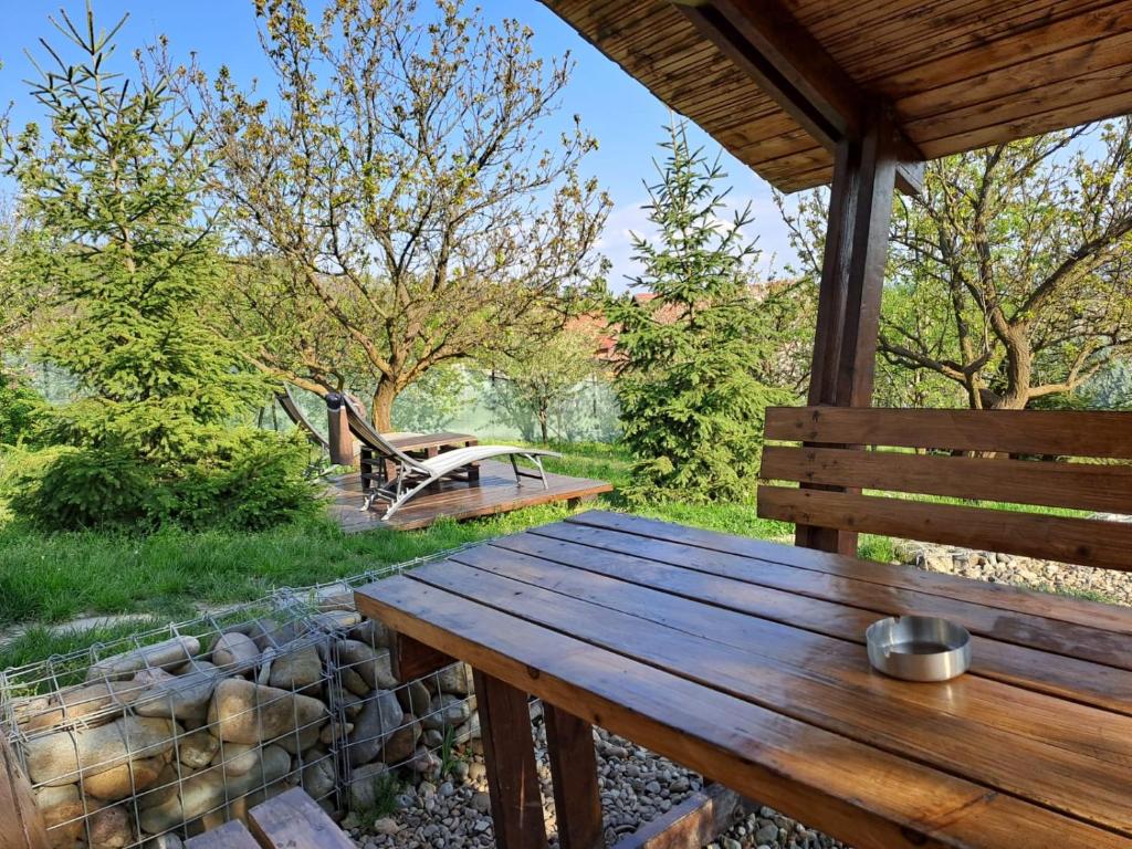 Příroda nedaleko luxury tent