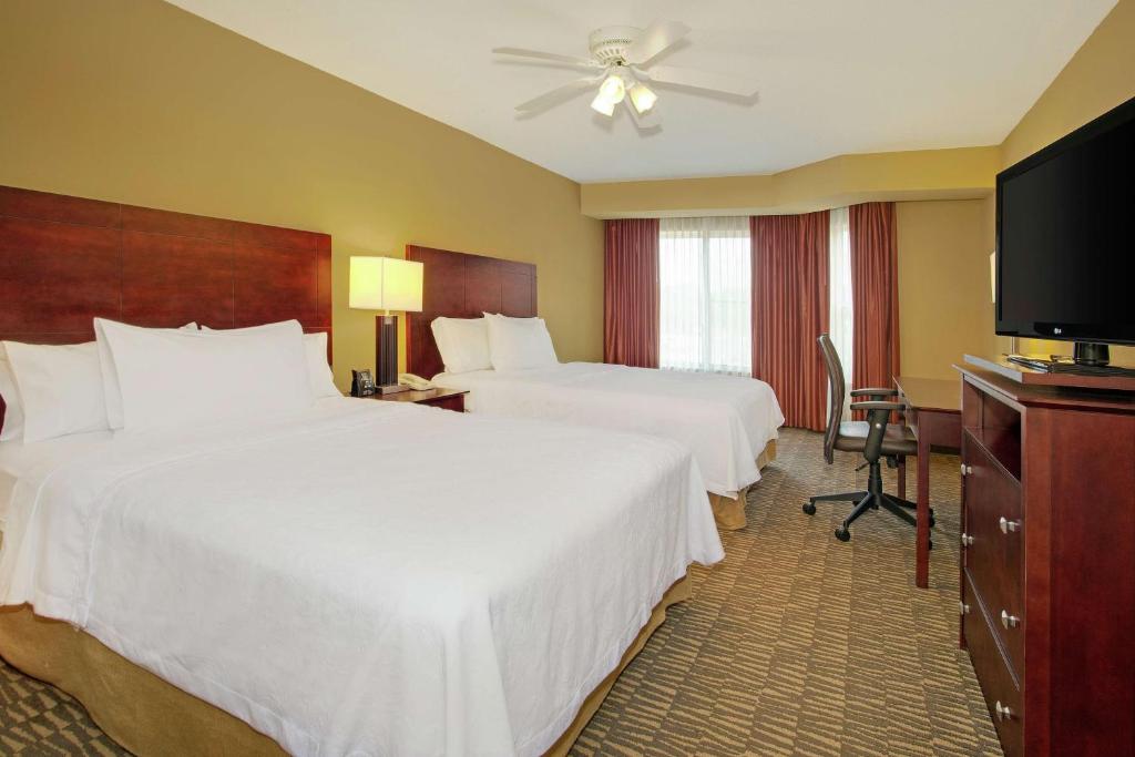 Homewood Suites by Hilton Tampa-Brandon - Zimmer Mit 2 Queensize-Betten - Zugang Zum Gehör