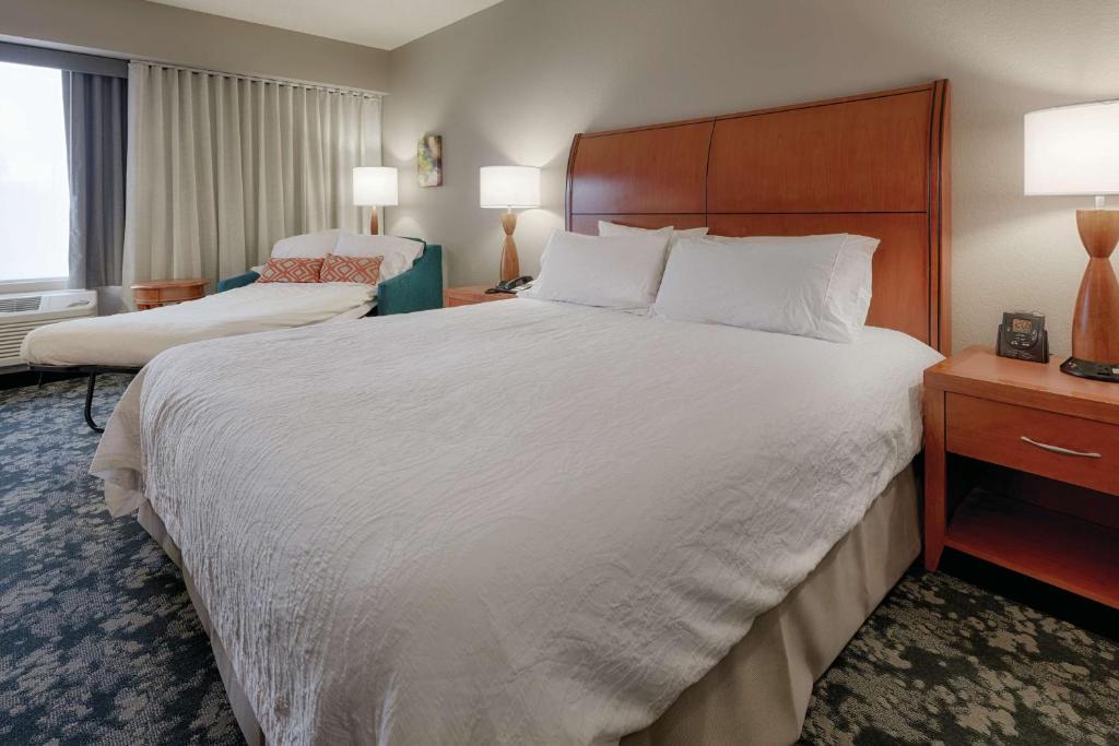Hilton Garden Inn Cleveland/Twinsburg photo