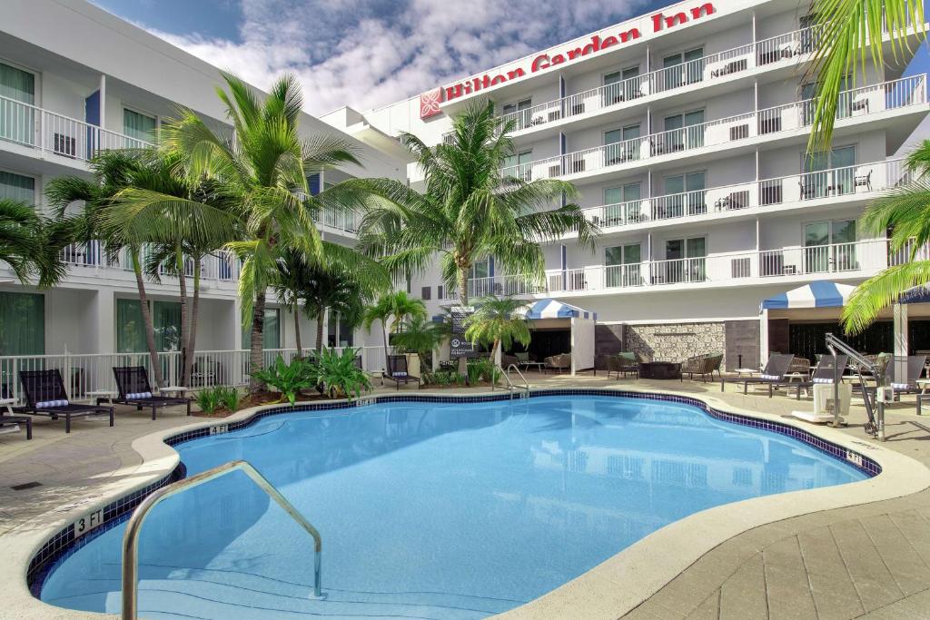 Bazén v ubytování Hilton Garden Inn Miami Brickell South nebo v jeho okolí