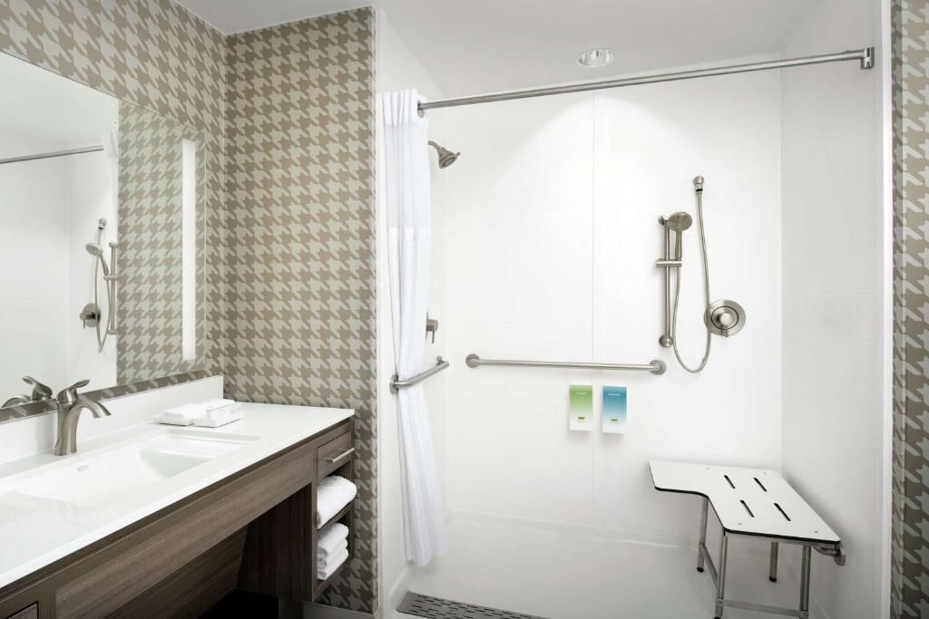 Home2 Suites by Hilton San Antonio Lackland SeaWorld photo