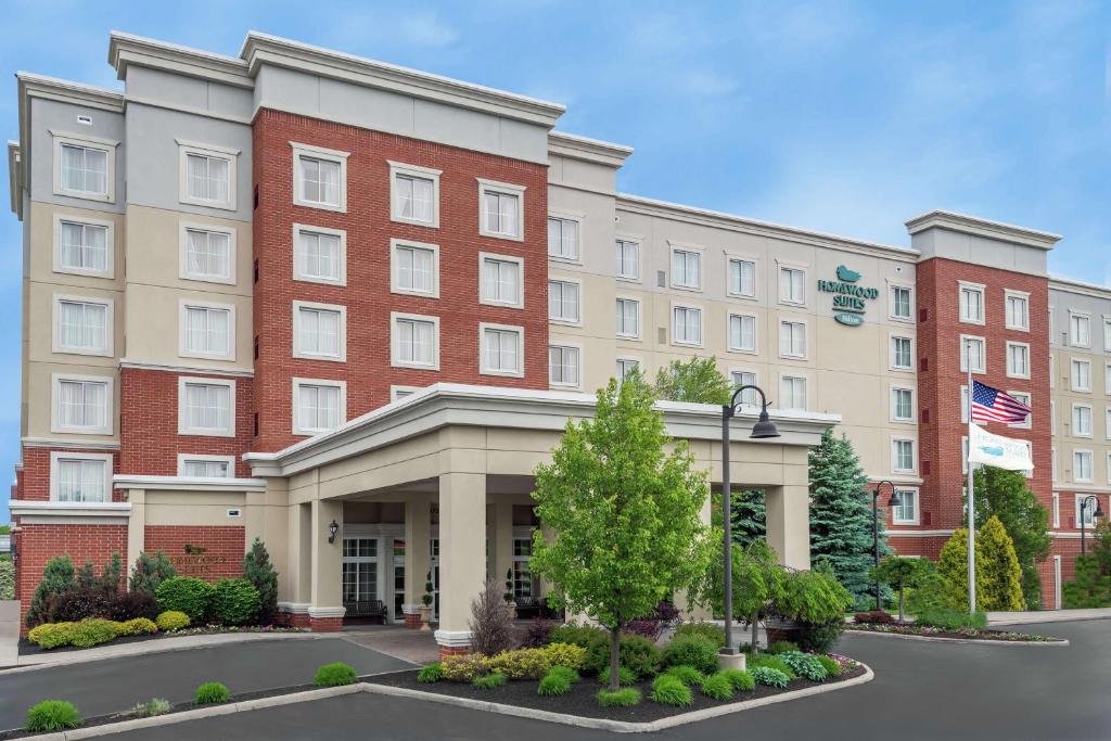 a rendering of the front of a hotel at Homewood Suites by Hilton Cleveland-Beachwood in Beachwood