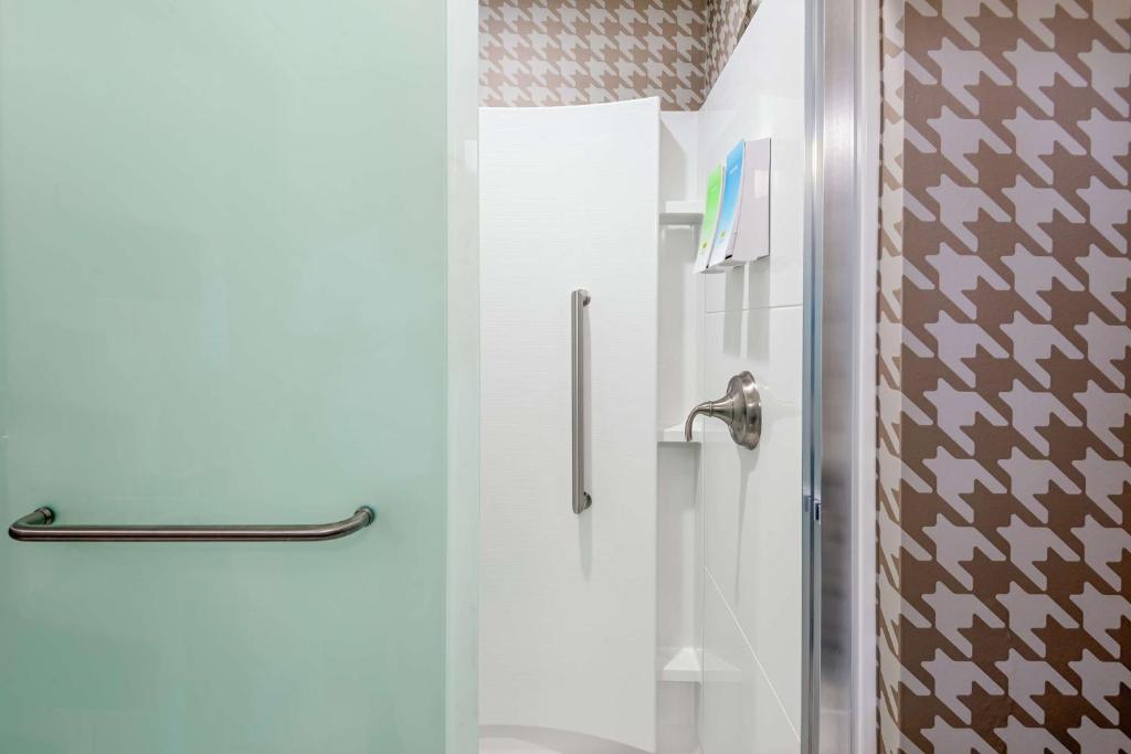 Home2 Suites By Hilton Orlando Near UCF photo
