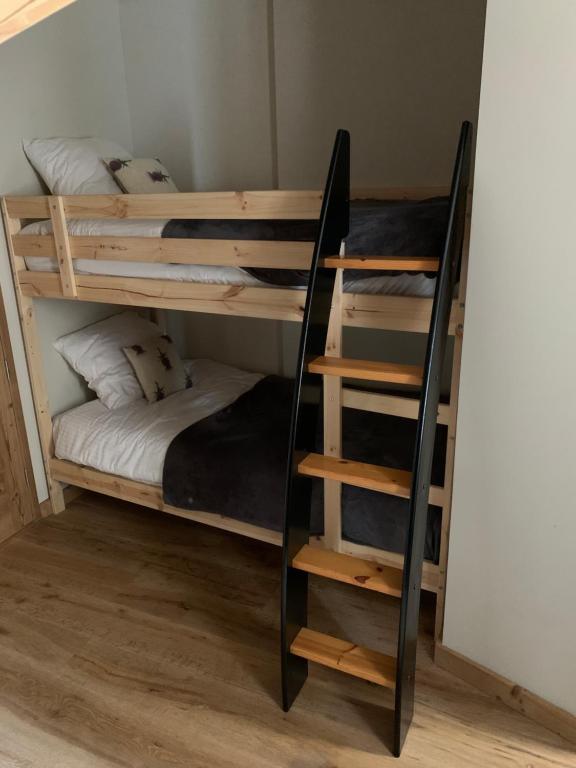 Postel nebo postele na pokoji v ubytování Maison Cluaran
