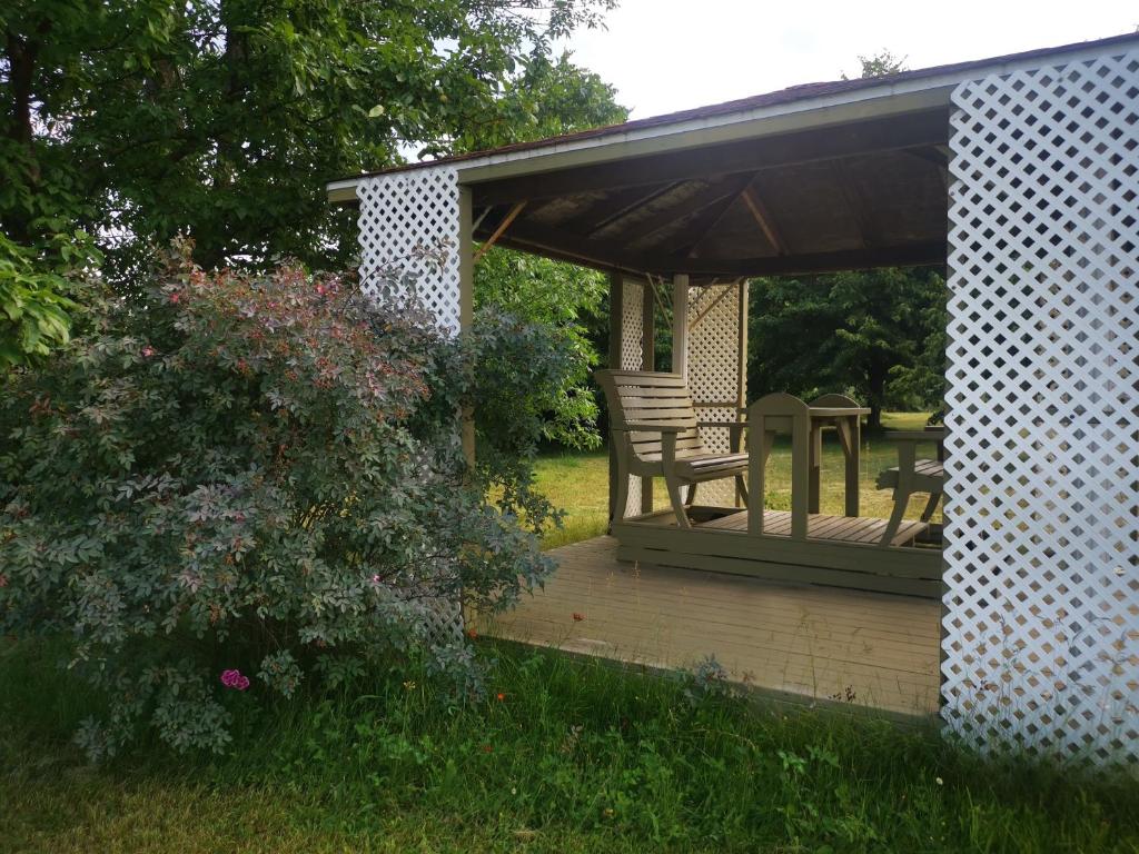 Jolie maison sur notre ranch, SacréCoeurSaguenay Updated 2024 Prices