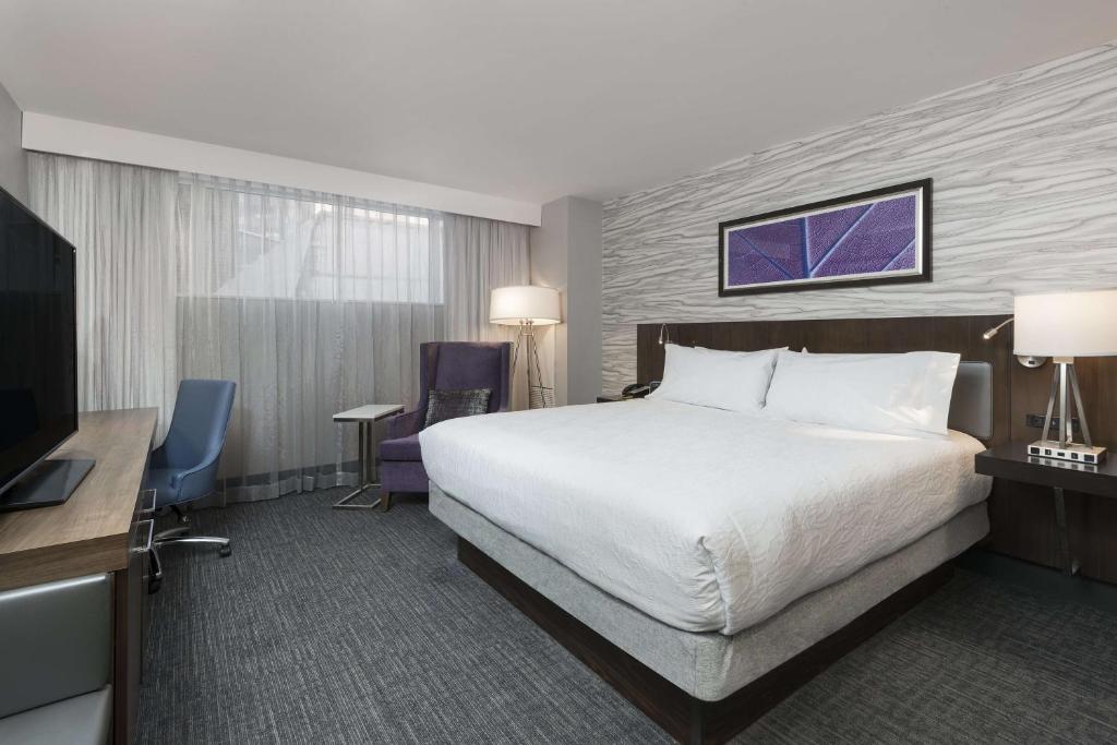 Hilton Garden Inn Ottawa Downtown - 