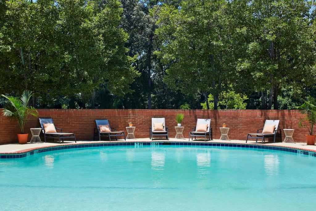 Doubletree By Hilton Atlanta Perimeter Dunwoody - Chambre King Avec Canapé