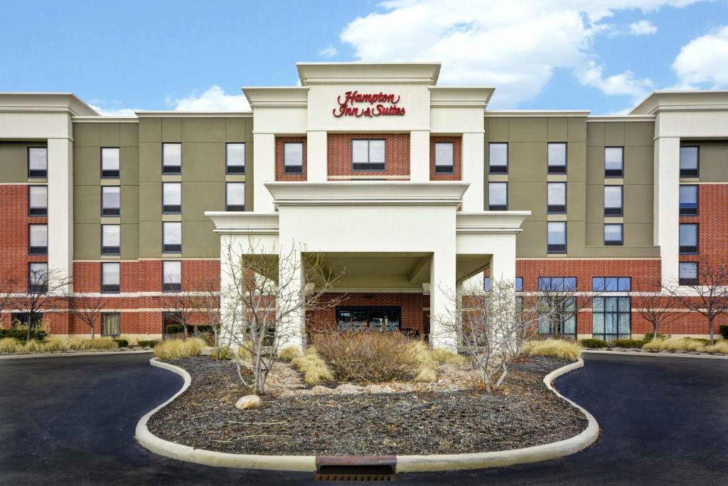 a rendering of the front of a hotel at Hampton Inn & Suites Columbus-Easton Area in Columbus