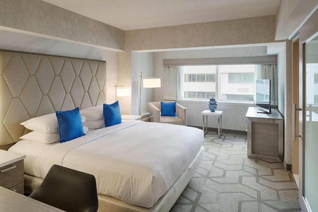 The Kingsley Bloomfield Hills - a DoubleTree by Hilton - Bloomfield Suite