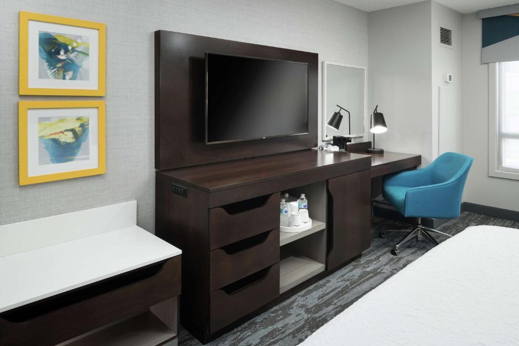 Hampton Inn & Suites Memphis-Beale Street - Chambre King Avec Canapé-Lit