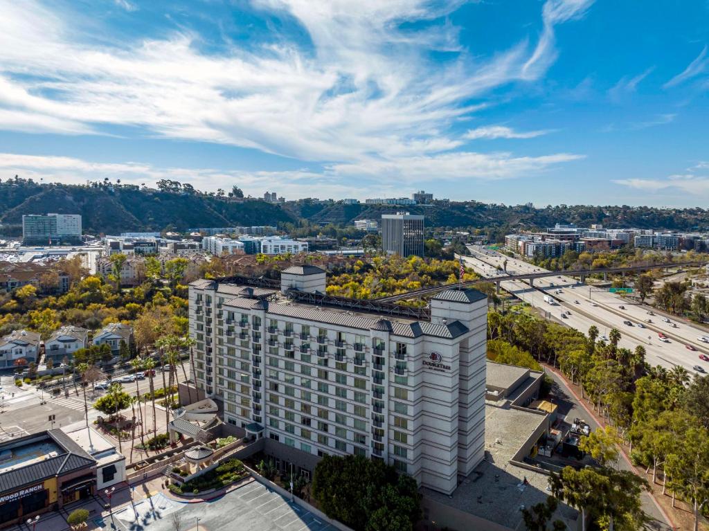 DoubleTree by Hilton San Diego-Mission Valley, San Diego – Updated 2023  Prices