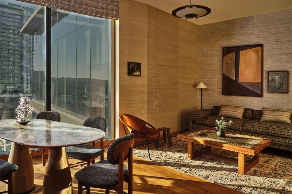 Premier Suite - Disability Access