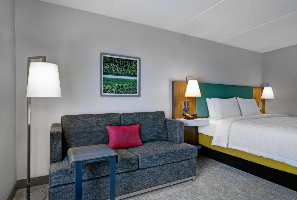 Hampton Inn & Suites Belleville - King Room Con Divano Letto - Non Fumatori
