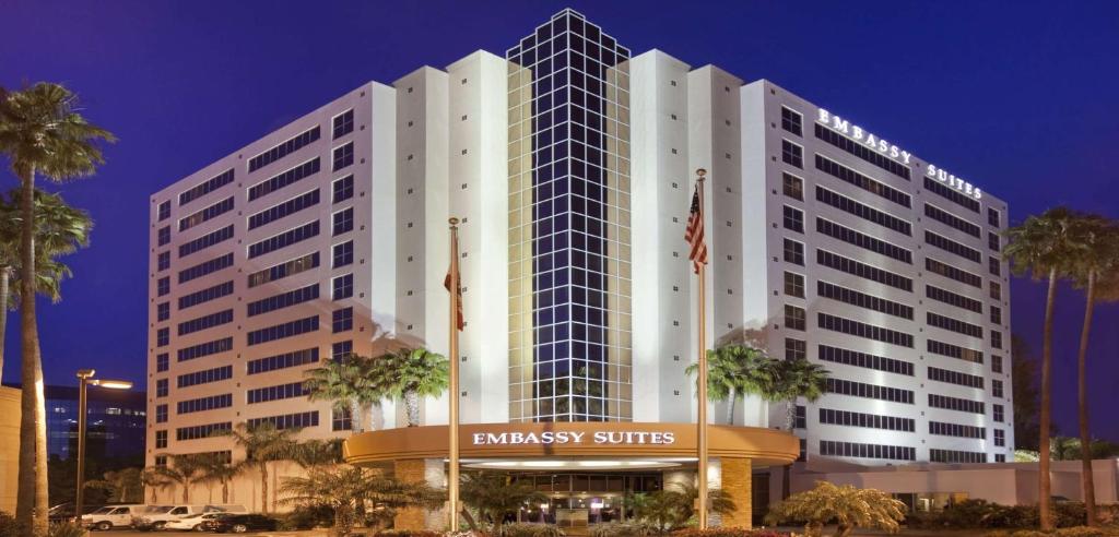 Embassy Suites by Hilton San Diego La Jolla photo