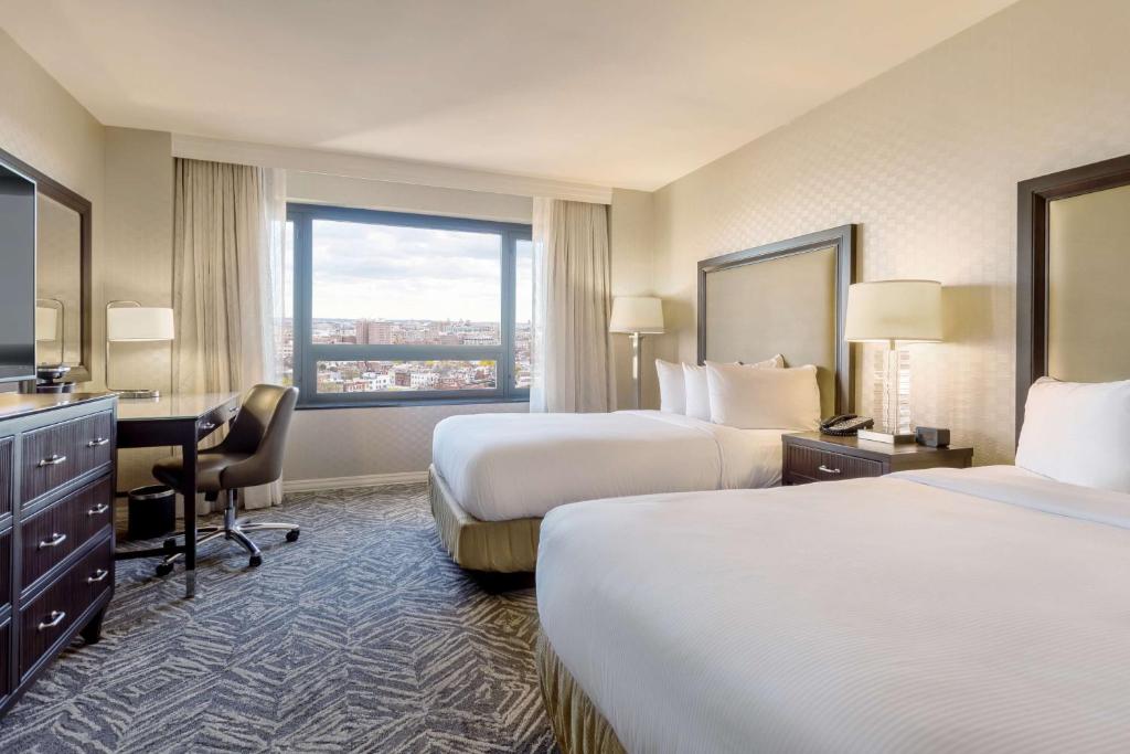 Washington Hilton - Double Room With Two Double Beds And Tub - Mobility/Hearing Accessible