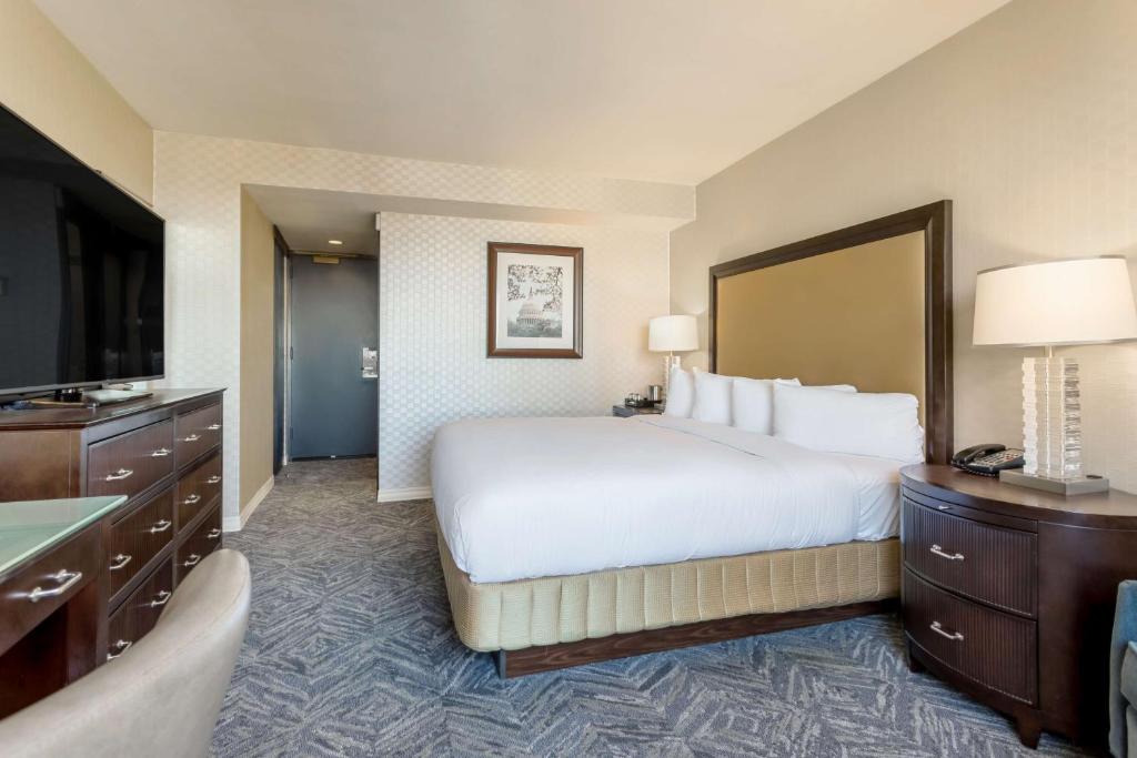 Washington Hilton - Room With One King Bed