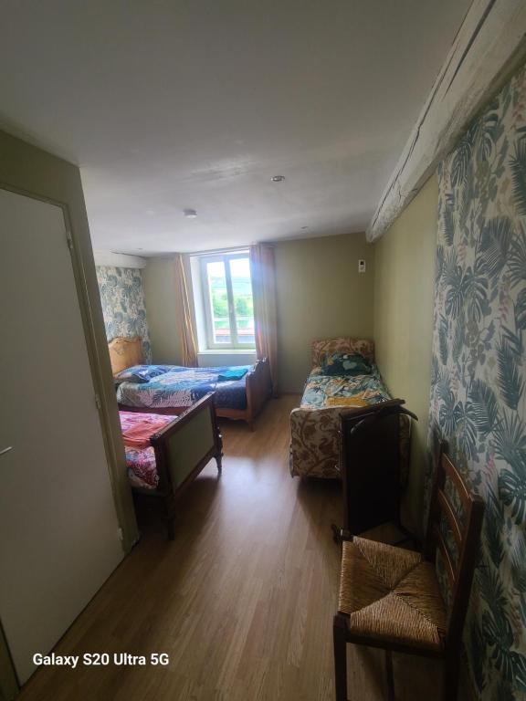 la maison du Bac - Triple Room With Shower