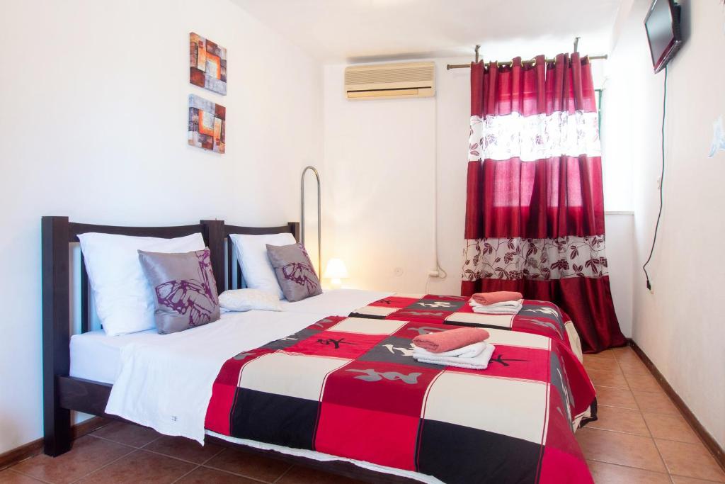 Postel nebo postele na pokoji v ubytování Split Accommodation
