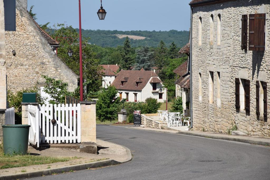 Fotografie z fotogalerie ubytování Le Petit Relais v destinaci Calès